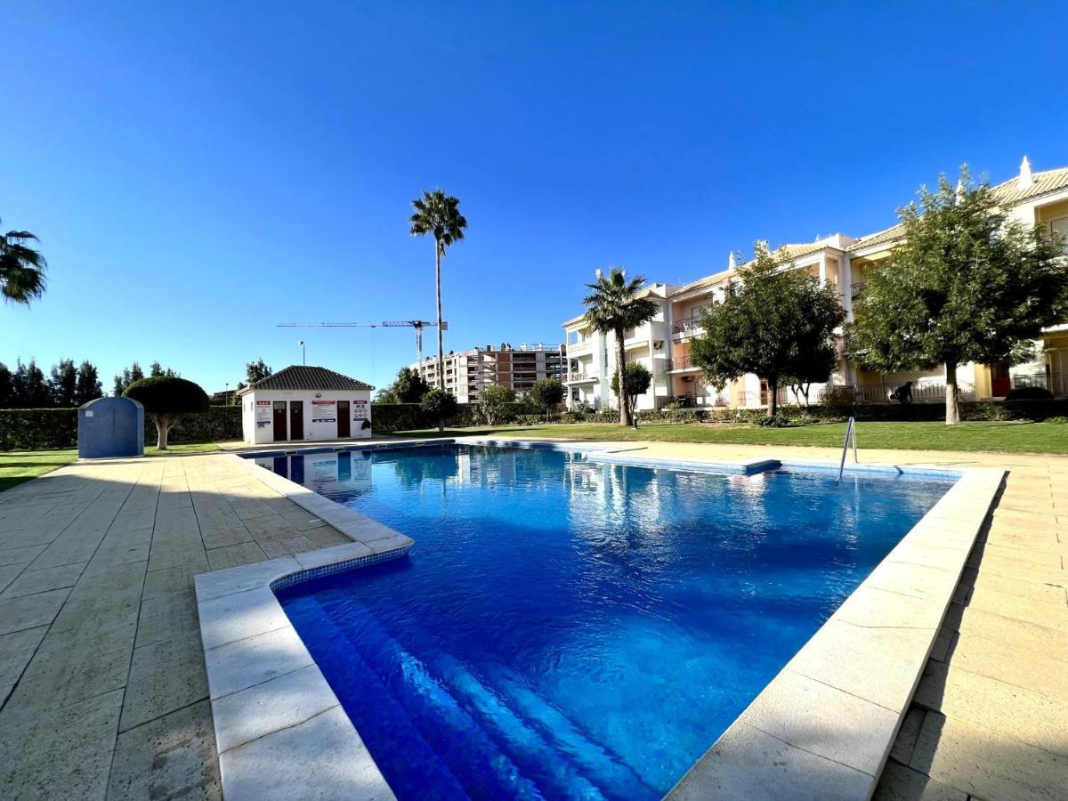 Quarteira Elegant With Pool By Homing Apartment ภายนอก รูปภาพ